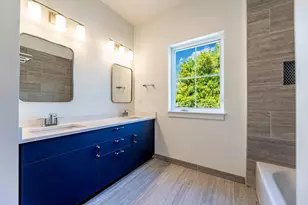 2832 W Wilcox St, Chicago, IL 60612 - Photo 14