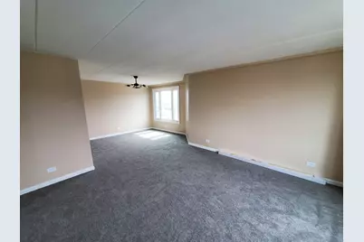 1 Renaissance Place #400, Palatine, IL 60067 - Photo 8