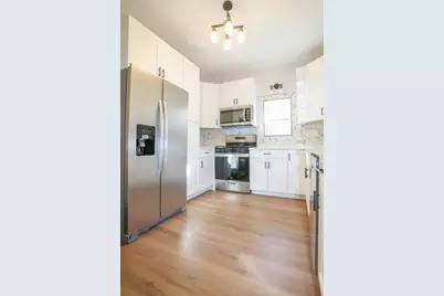 5338 W Montrose Avenue, Chicago, IL 60641 - Photo 2