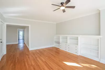 5338 W Montrose Avenue, Chicago, IL 60641 - Photo 32