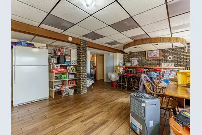 93 E Craig Drive, Chicago Heights, IL 60411 - Photo 22