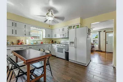 93 E Craig Drive, Chicago Heights, IL 60411 - Photo 10