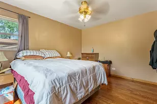 93 E Craig Dr, Chicago Heights, IL 60411 - Photo 16