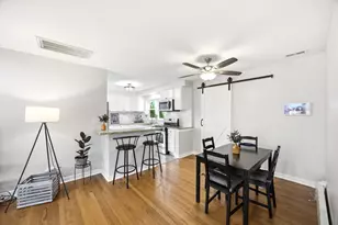 345 E Palatine Rd, Palatine, IL 60067 - Photo 6