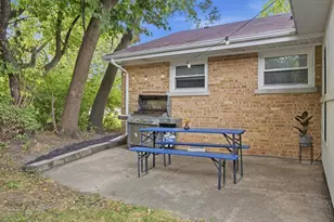 345 E Palatine Rd, Palatine, IL 60067 - Photo 20
