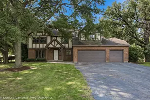 745 Jamestowne Ct, Sleepy Hollow, IL 60118 - Photo 1