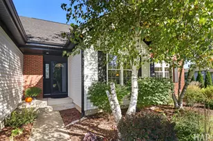 5910 Highland Prairie Dr, Johnsburg, IL 60051 - Photo 4