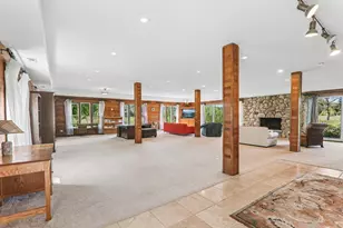 93B W Bateman Rd, Barrington, IL 60010 - Photo 16