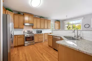 909 Clover Ridge Ln, Itasca, IL 60143 - Photo 2