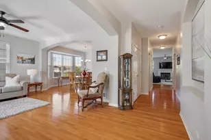 909 Clover Ridge Ln, Itasca, IL 60143 - Photo 18