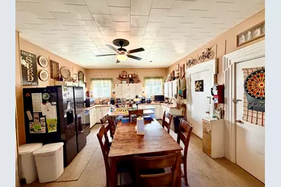 601 NW 6th Street, Aledo, IL 61231 - Photo 4