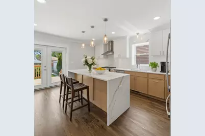 4903 N Moody Avenue, Chicago, IL 60630 - Photo 8
