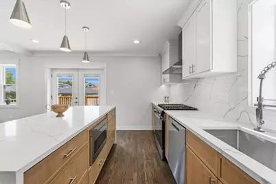 4903 N Moody Avenue, Chicago, IL 60630 - Photo 14