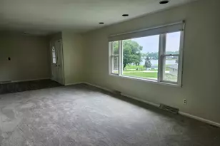 914 Oakleaf Ave, McHenry, IL 60051 - Photo 16