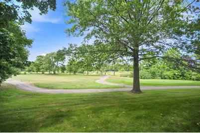 352 Satinwood Court N, Buffalo Grove, IL 60089 - Photo 20