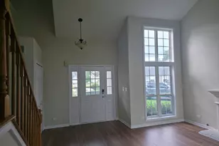 419 Prairieview Dr, Oswego, IL 60543 - Photo 4