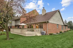 1929 Koehling Rd, Northbrook, IL 60062 - Photo 24