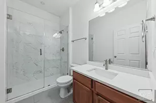 913 Neudearborn Ln, Naperville, IL 60563 - Photo 16