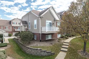 913 Neudearborn Ln, Naperville, IL 60563 - Photo 28