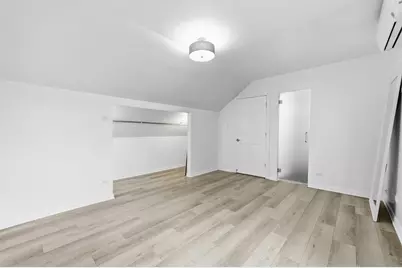 5455 N Lieb Avenue, Chicago, IL 60630 - Photo 12