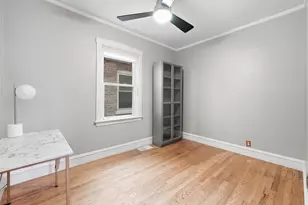 5455 N Lieb Ave, Chicago, IL 60630 - Photo 6