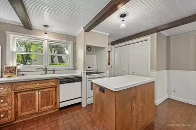 55 W Paddock Street, Crystal Lake, IL 60014 - Photo 8