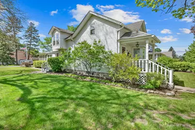 55 W Paddock Street, Crystal Lake, IL 60014 - Photo 2