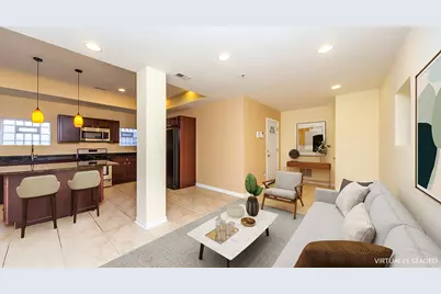 7554 N Claremont Avenue #G, Chicago, IL 60645 - Photo 4