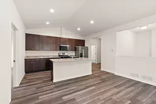 37 Apollo Ct, Tinley Park, IL 60477 - Photo 12