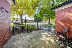 3600 W 99th St, Evergreen Park, IL 60805 - Photo 26