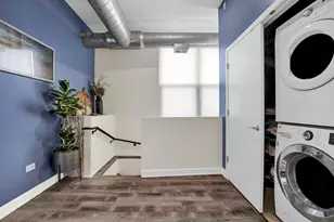 2001 S Calumet St, Chicago, IL 60616 - Photo 28