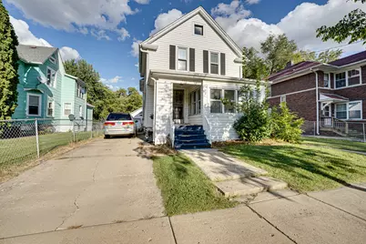 523 Grand Avenue #2, Aurora, IL 60506 - Photo 2