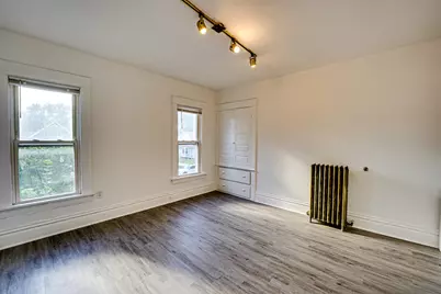 523 Grand Avenue #2, Aurora, IL 60506 - Photo 8