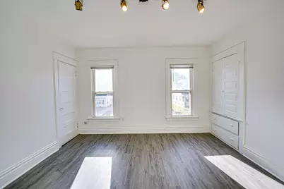 523 Grand Avenue #2, Aurora, IL 60506 - Photo 4