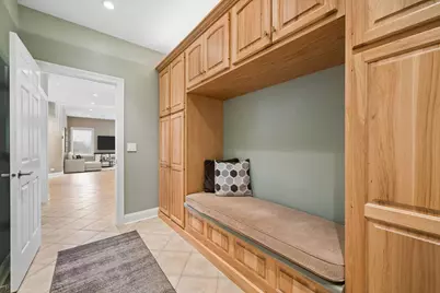 2307 Red Oak Lane, Johnsburg, IL 60051 - Photo 20