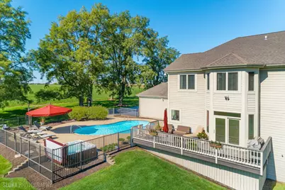 2307 Red Oak Lane, Johnsburg, IL 60051 - Photo 42