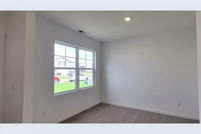 2253 Cobble Springs Drive, Wonder Lake, IL 60097 - Photo 22