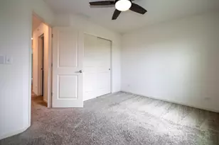2049 Stuttle Rd, Batavia, IL 60510 - Photo 14