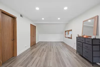 8937 McVicker Avenue, Oak Lawn, IL 60453 - Photo 18