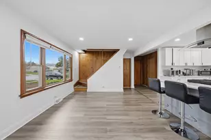 8937 McVicker Ave, Oak Lawn, IL 60453 - Photo 22