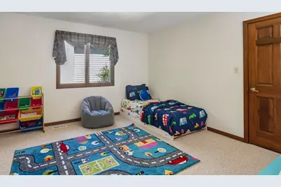 1504 Greenlake Drive, Aurora, IL 60502 - Photo 38