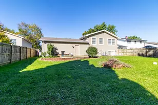 103 Hickory Dr, Lindenhurst, IL 60046 - Photo 30