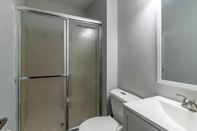 103 Hickory Drive, Lindenhurst, IL 60046 - Photo 14