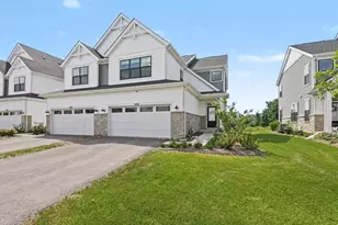 4414 Chelsea Mnr Cir, Aurora, IL 60504 - Photo 2