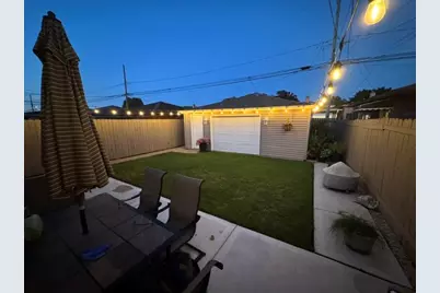 11629 S Avenue J, Chicago, IL 60617 - Photo 40