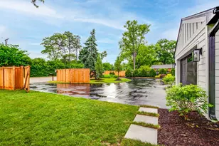 [Address not provided], Lake Forest, IL 60045 - Photo 52