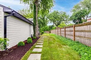 [Address not provided], Lake Forest, IL 60045 - Photo 42