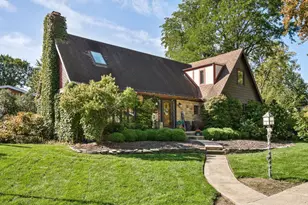 2620 Gordon Dr, Flossmoor, IL 60422 - Photo 2