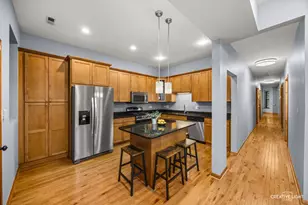 6137 S Kimbark Ave, Chicago, IL 60637 - Photo 4