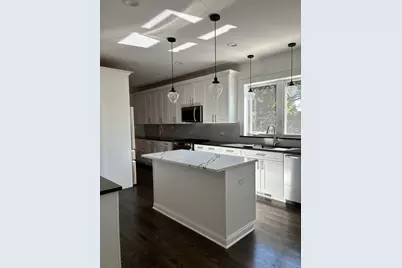 10611 S Claremont Avenue, Chicago, IL 60643 - Photo 10